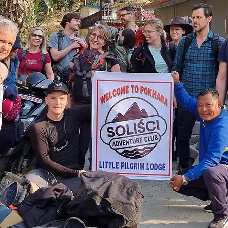Little Pilgrim Lodge Pokhara Bagian luar foto