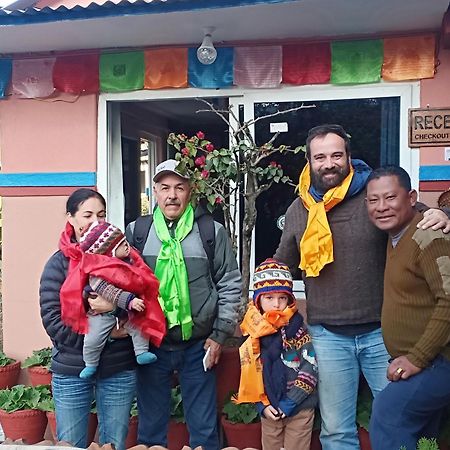 Little Pilgrim Lodge Pokhara Bagian luar foto